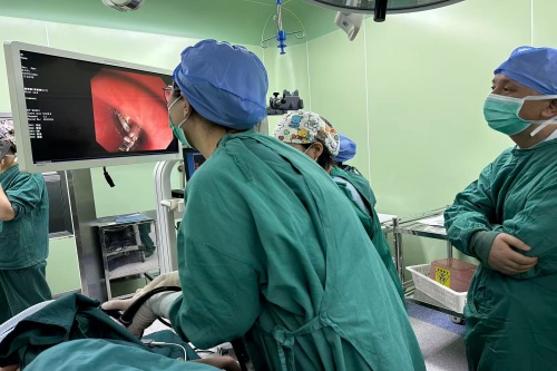 20260210硬币卡喉险窒息!泰州二院普儿科_副本.jpg 20260210硬币卡喉险窒息!泰州二院普儿科_副本.jpg